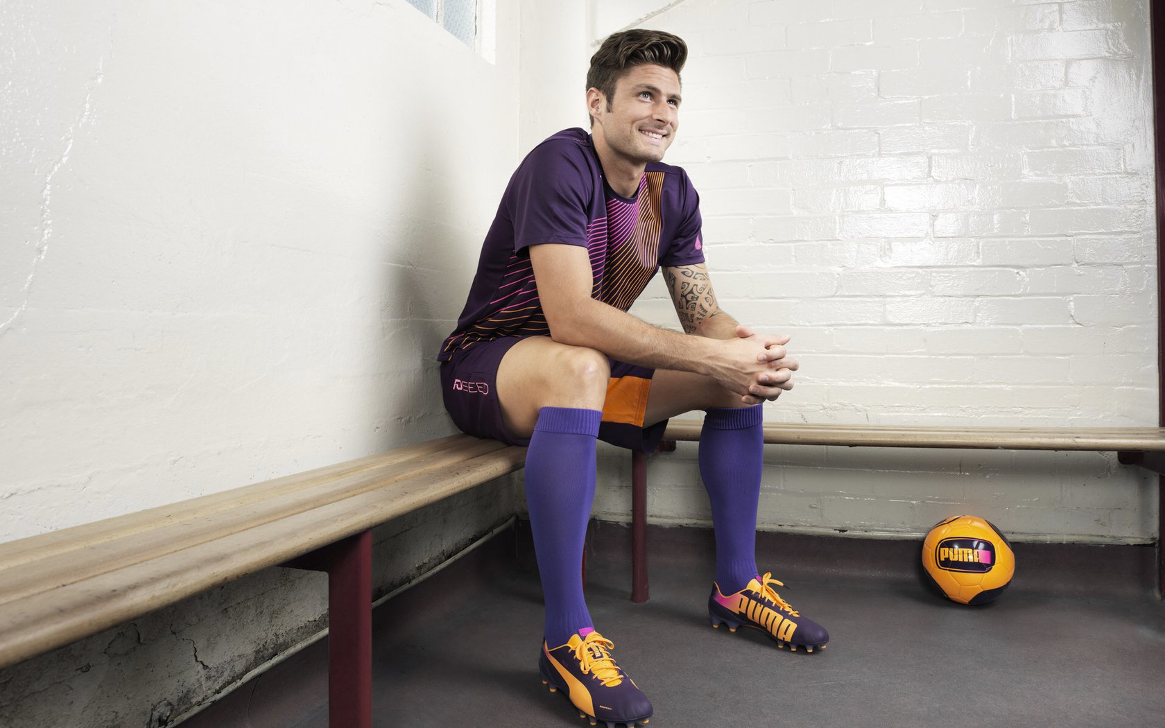 山东泰山主帅放话:总决赛常规赛必胜上海海港,阿尔卡拉斯冷笑回应